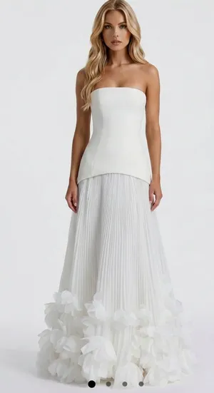 Maxi Dress thumbnail 1