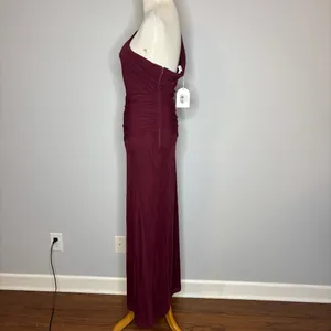 Fortunate One - Maroon Dahlia One Shoulder Mesh Maxi Dress thumbnail 4