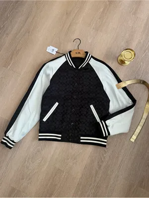 NWT Coach Reversible Signature C Varsity Bomber Jacket Black White Size S CAH06 thumbnail 8