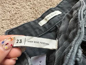 PacSun Shorts Festival High-Rise Denim Black thumbnail 3