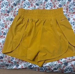 Amazon Shorts yellow thumbnail 1