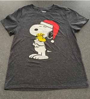 Women's PEANUTS Gray Snoopy Christmas Short Sleeve Tee M thumbnail 1
