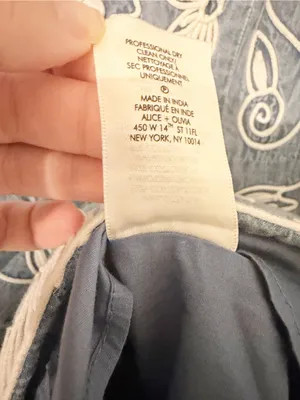 Alice + Olivia Lindsey Embroidered Cotton Chambray Dress Size 2 thumbnail 6