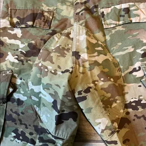 Rugged Green and Brown Cargo Jumpsuit with Tactical Design thumbnail 8