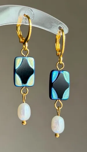 Handmade boho unique whimsy quality Czech glass beads & pearl dangle earrings🖤 thumbnail 1