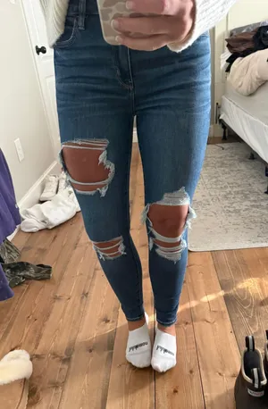 American Eagle Jeans thumbnail 1
