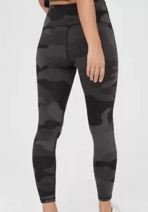 AERIE CHILL PLAY MOVE Camo Leggings 26” Women’s Pants Sz Small. EUC thumbnail 2