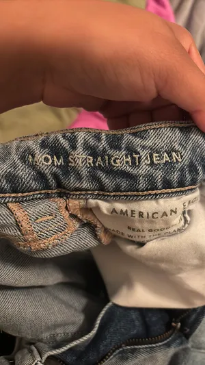 American Eagle Light wash denim jeans thumbnail 2