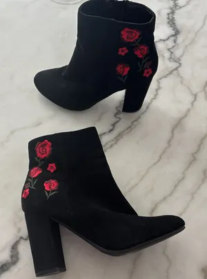 Black and Red Rose embodied suede ankle boots thumbnail 1