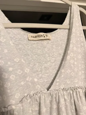 Fourteen & 9th Boutique Top Tank Grey Sleeveless Large thumbnail 2