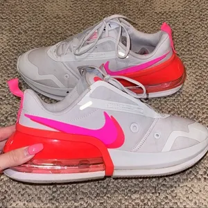 Nike Air Max Up thumbnail 1