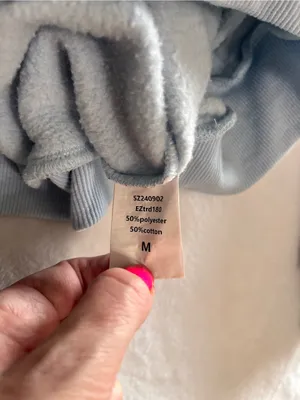 TRENDY QUEEN Powder Blue Pullover Sweatshirt Viral Hoodie Sz M GUC thumbnail 5