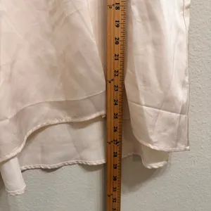 Ellison‎ Satin Pajama Set SS Top and Shorts Beige Size Large Neutral Comfy Soft thumbnail 10