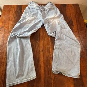 VIP‎ Jeans Womens Size 7/28 Light Wash High Rise Wide Leg Baggy Denim Jeans thumbnail 2