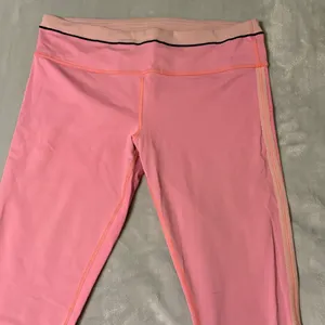 Lululemon Run Pace Tight 25" Bleached Coral Athletic Leggings Zip Pocket Size 8 thumbnail 2