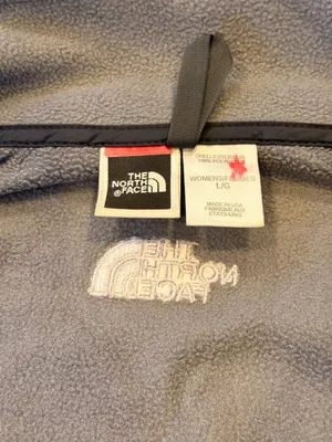 The North Face women's large gray/black fleece jacket thumbnail 2