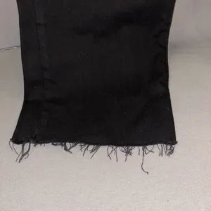 Zara women’s straight leg black denim unfinished hem excellent condition size 4 thumbnail 2