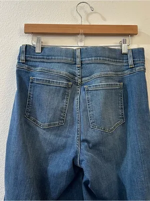 SPANX Seamed Front Wide Leg Denim Jeans Size Medium Vintage‎ Indigo thumbnail 6
