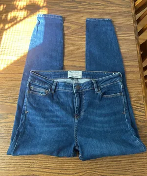 Fat Face Women’s Dark Blue Skinny Jeans thumbnail 1