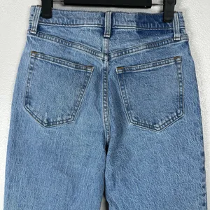 Abercrombie & Fitch 90's Straight Ultra High Rise Jeans Womens 27/4R Medium Wash thumbnail 4