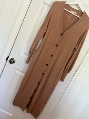 Boden Knit Midi Dress Brown Belted Button Front V Neck Minimalist Classic Size 8 | $190 | NWOT thumbnail 3
