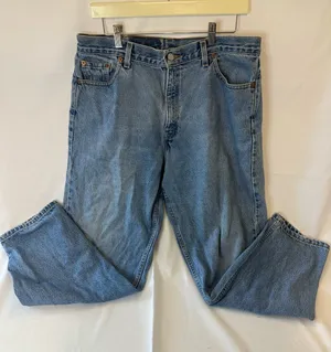 Vintage Levi's 560 Comfort Fit Loose Blue Denim Jeans Straight Leg Y2K 16 thumbnail 1