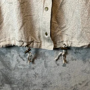 RAILS Collins White Mini‎ Cheetah Jacket Size Large Tencel Linen Cream New thumbnail 4