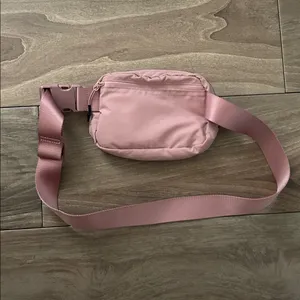 Women's Pink Crossbody Belt Bag - Casual Everyday Fanny Pack thumbnail 2