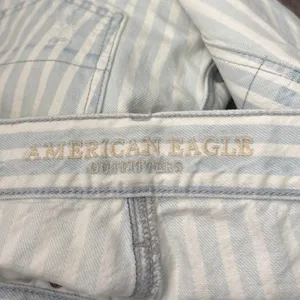 American Eagle Outfitters Tomgirl Jeans Size 6 X Long Blue White Striped Denim thumbnail 7