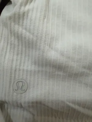 Lululemon Long Sleeve thumbnail 4