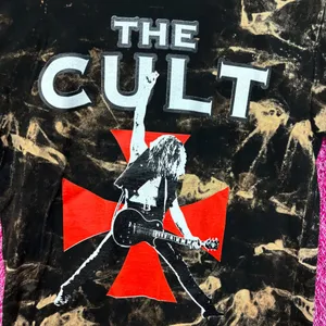 The Cult Sonic Temple Goth Show at the Greek Bleach Dye M thumbnail 2