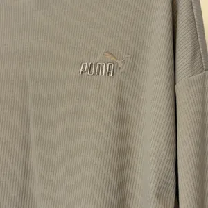 Puma Womens Ribbed Knit Cropped Hoodie Tan Beige Long Sleeve Pullover Large EUC thumbnail 9