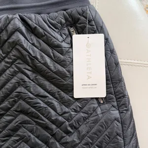 Athleta Apres Ski Short Womens 16 Black‎ Quilted Puffer Insulated Chevron 467120 thumbnail 6