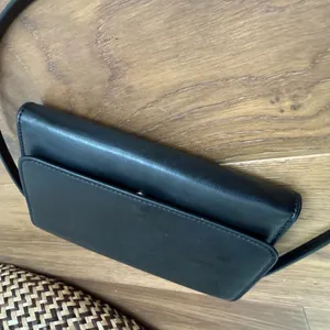 Kate Spade Kerri Wallet On A String Black $249 thumbnail 7