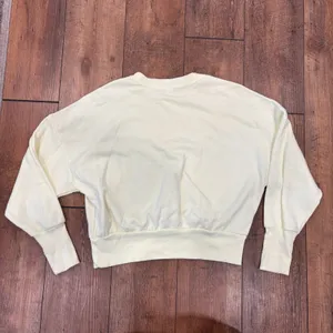 Old Navy Women's Medium Pale Yellow Choose Happy Graphic Sweatshirt Pullover thumbnail 6