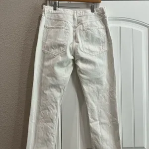 Agolde White Distressed Cropped Jeans thumbnail 2