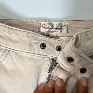 We The Free Beige Metallic Pants Size 24 Straight Leg Velvet-Like Texture thumbnail 7
