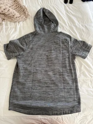 Nike sleeveless hoodie  thumbnail 2