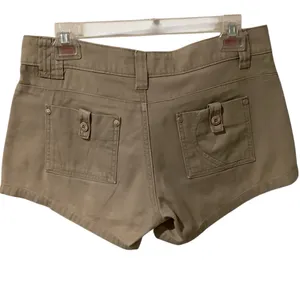 Oakley Women's Cargo Shorts in Tan thumbnail 2