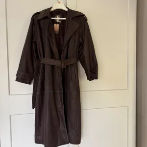 NWT Abercrombie & Fitch Vegan Leather Trench Coat Chocolates Brown Mob Wife XL thumbnail 2