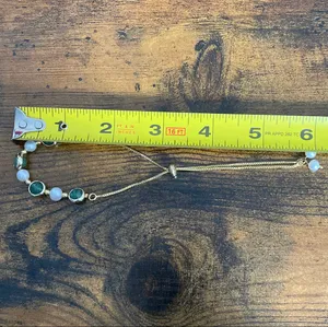 Green Bead Faux Pearl Bracelet thumbnail 4