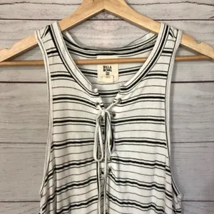 Billabong Let Loose Black & White Lace Up Tank‎ Top L thumbnail 5