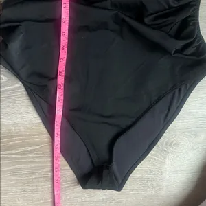 NEW Smart Sculpt Shapellx Ruched Twist- Front Shaping Swimsuit XXL thumbnail 6