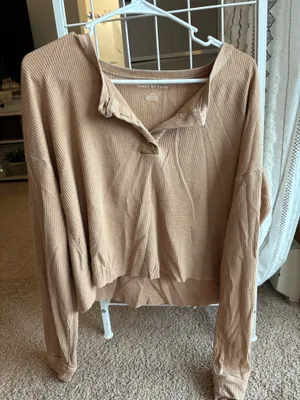 American Eagle Long Sleeve Top thumbnail 1