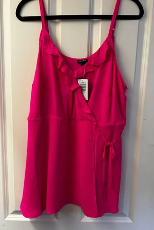 Pink flowy top thumbnail 1