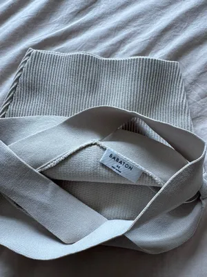 Aritzia Babaton Top thumbnail 3