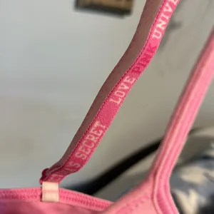 Victorias Secret PINK Bra thumbnail 5