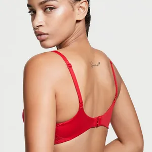 Victoria Secret Lace Detail Push-Up‎ Bra thumbnail 2