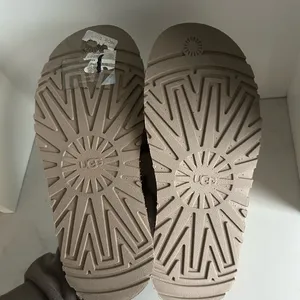 UGG Disco Cross Slide Slippers thumbnail 6
