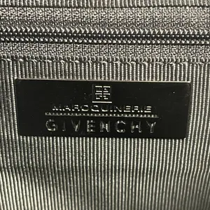 Givenchy Vintage Whip Leather Shoulder Bag - Black - Preowned thumbnail 4